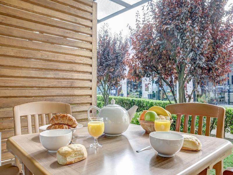 Pierre & Vacances Le Moulin Des Cordeliers Лош Екстер'єр фото